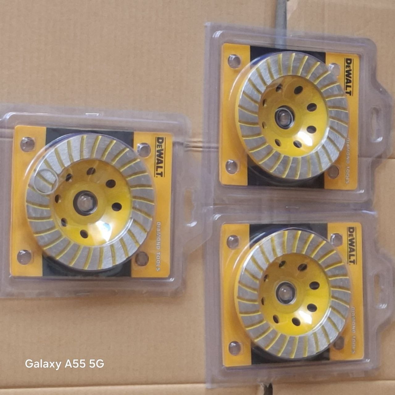 60f5854b-576e-4e5f-ab1f-6093e3df319e